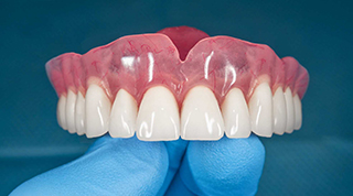 Dentures -  Dentistry: Reconstructive and Cosmetic Dentists in the heart of Miami